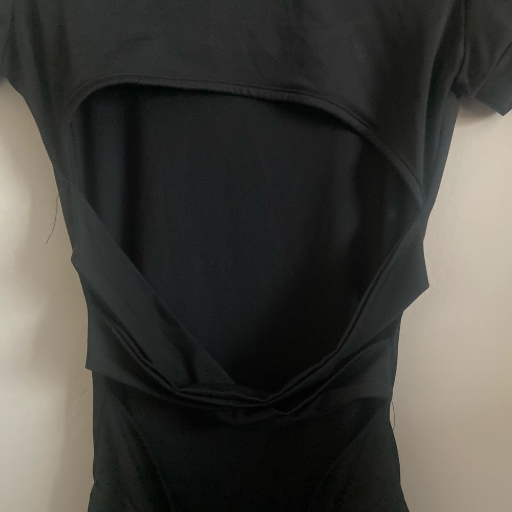 NWOT Black Body-con Backless Dress